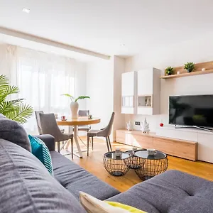 Expoholidays-rueda Lopez Apartamento De Lujo Appartamento